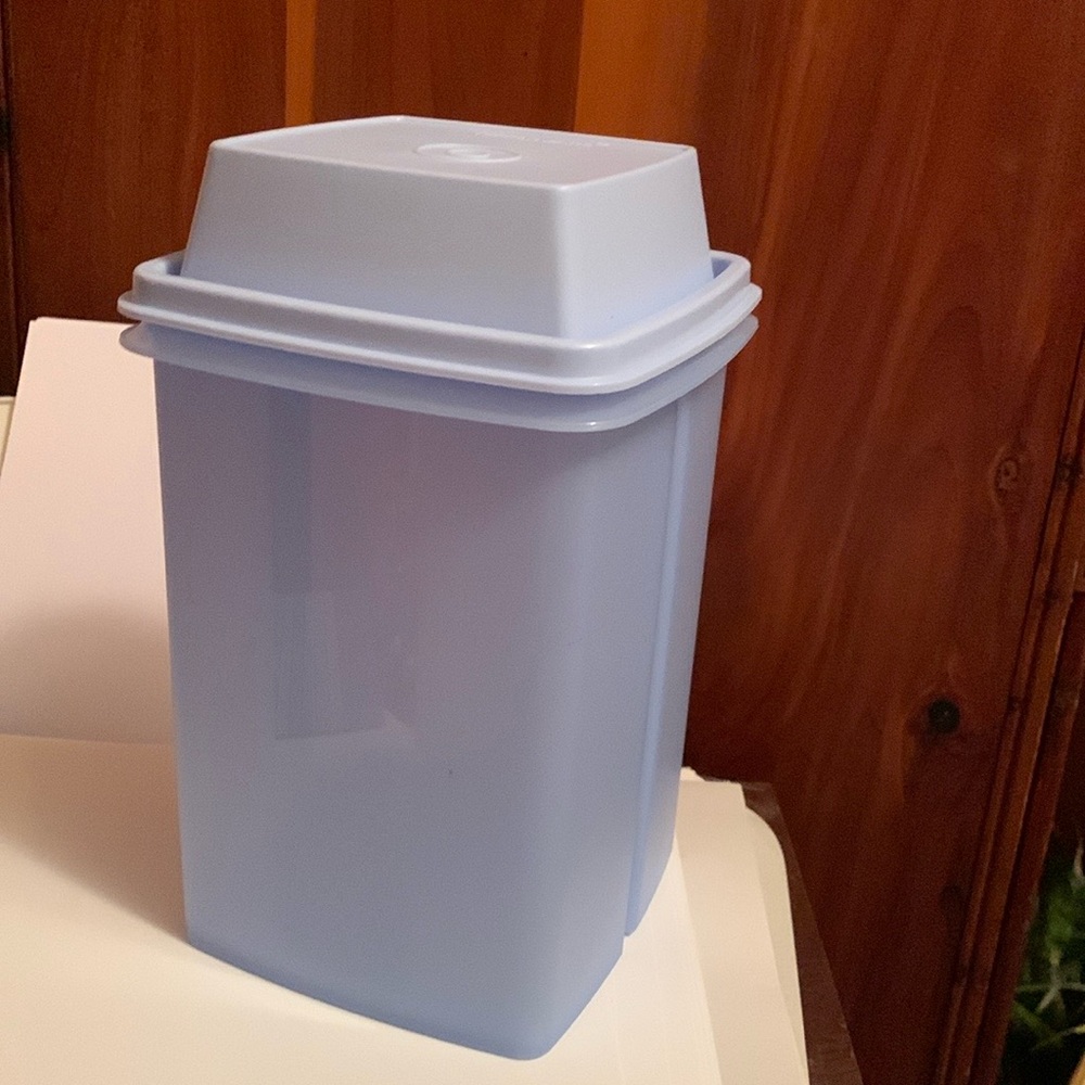 Light Blue Square Container